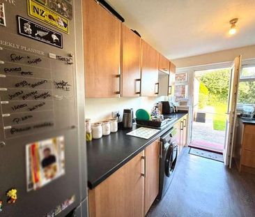 Stroudwood Road, Havant, PO9 - Photo 4