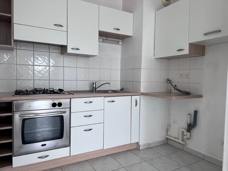 Location Appartement 2 pièces 47m² - Photo 5