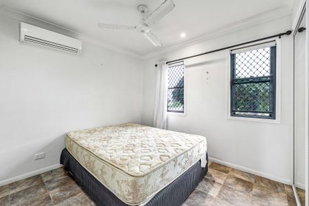 Family Home in Rural View - Photo 2