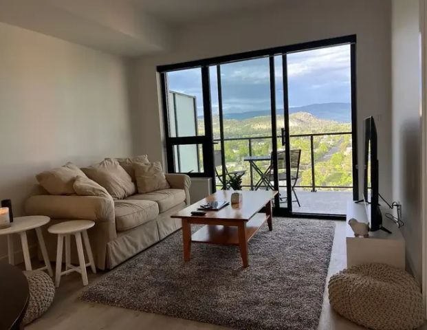 *Bright-Clean - 1-bedroom, 1 bathroom fully furnished condo Downtown Kelowna** | 1401 - 1471 Saint Paul Street, Kelowna - Photo 1