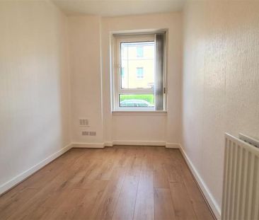 3 bedroom apartment to rent - Photo 5