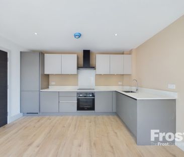 Chaucer Road, Ashford, Middlesex,TW15 - Photo 3