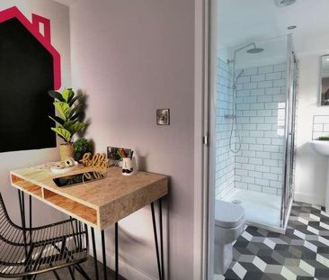 Cross Street, Hove, BN3 - Photo 1