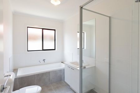 NEAR NEW THREE BEDROOM HOME IN GREAT LOCATION - Photo 4