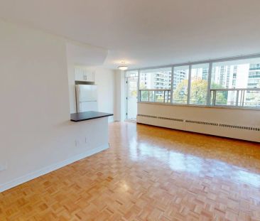 45 Oakmount Rd — Large 1 Bedroom Apartment - Photo 4