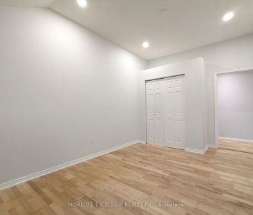 Condo Townhouse For Lease | N9249422 - Photo 4