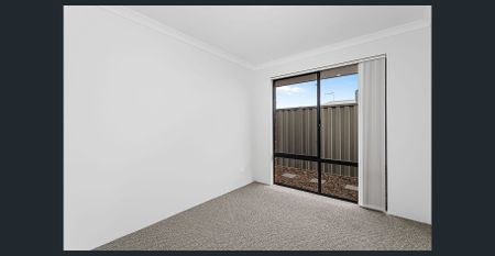 FOR RENT – MODERN FOUR-BEDROOM RESIDENCE - Photo 3