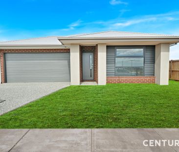 Brand New Family Home !!! - Photo 2