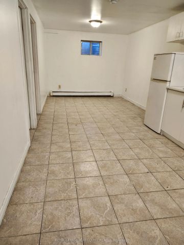 2977 Lawrence Avenue E #Lower 2L - Photo 2