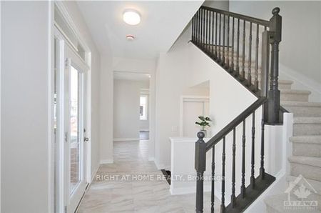 For Lease - 201 BILLRIAN Crescent, Stittsville - Munster - Richmond, Ontario - Photo 3