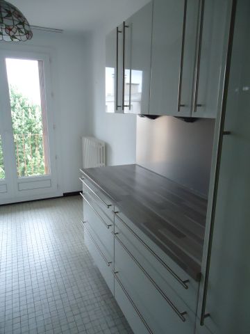 Location Appartement 4 pièces 78m² FOURCHAMBAULT 58600 - Photo 5