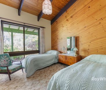 3 Bedroom Home Located meters from beaches - Photo 6