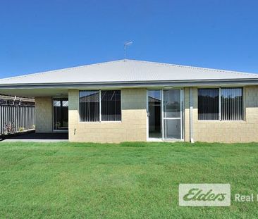 Family Home - Photo 4