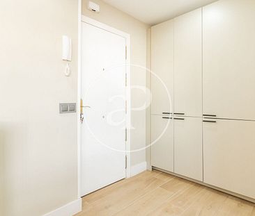 Flat for rent in Nuevos Ministerios - Photo 1