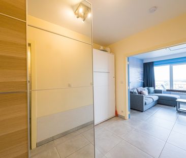 Vernieuwde studio met zongericht terras te huur - Photo 5