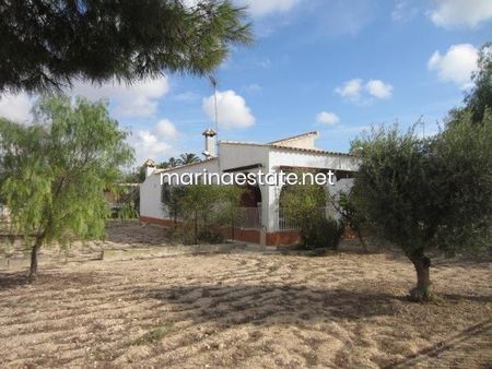 Villa in San Fulgencio, La Marina - Oasis, for rent - Photo 4