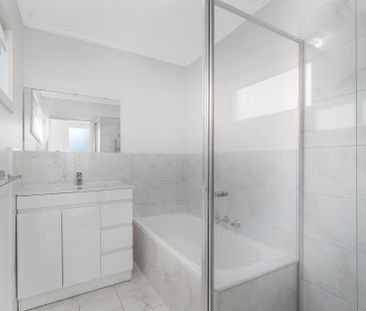 Neat 2 Bedroom Unit - Photo 2