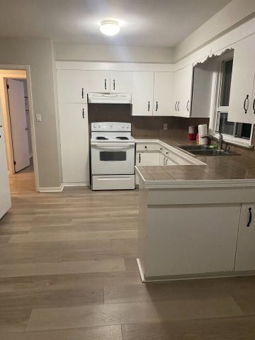 For Lease - 158 Aldercrest Road Unit# Unit 3, Toronto, Ontario - Photo 4