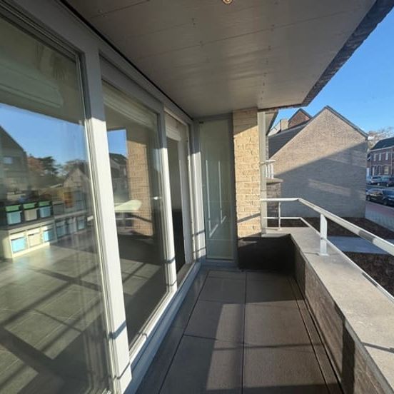 Appartement te huur - Photo 1