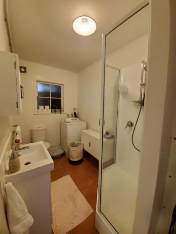 Meadowbank -1 brm unit - Photo 5