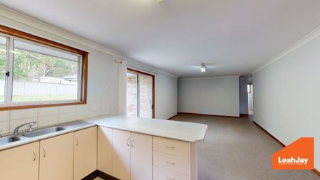 4 Squire Close, Valentine NSW 2280 - Photo 5