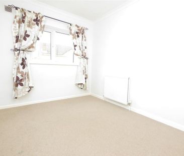2 bedroom semi-detached house to rent - Photo 2