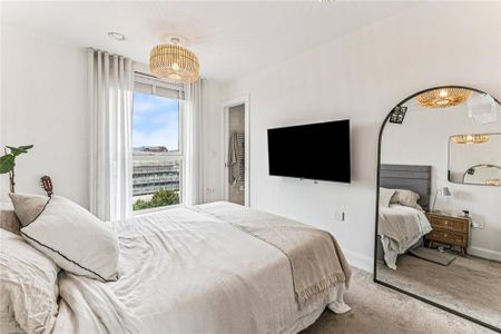 2 bedroom apartment to rent - Photo 5