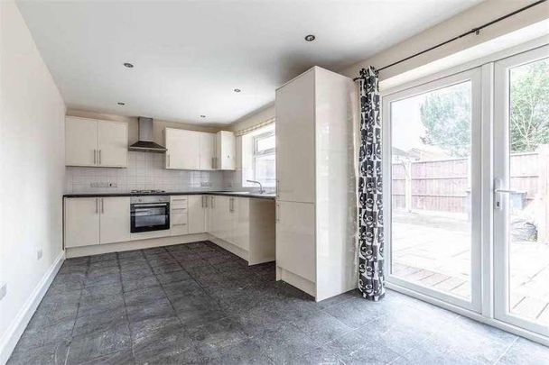 Trewarden Avenue, Iver Heath, SL0 - Photo 1