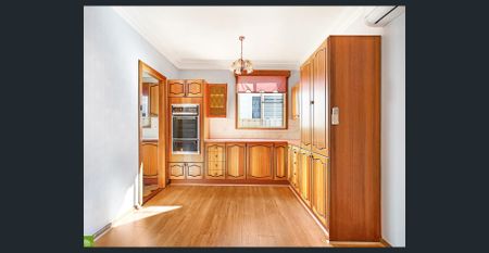 Great Location Cycleway and Beach - Photo 5