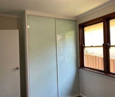 Sought after, quiet location - Photo 2