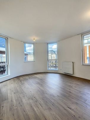 Appartement te huur - Foto 1
