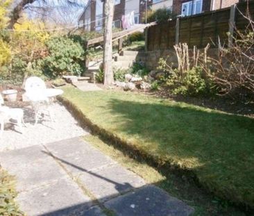 2 bedroom maisonette to rent - Photo 5