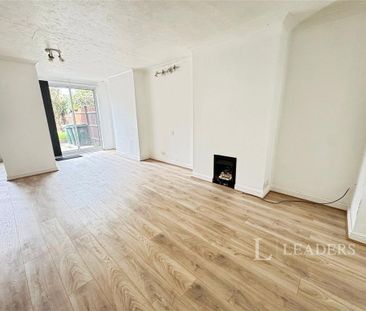 3 bedroom terraced house to rent - Photo 1