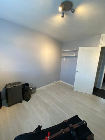 3 bedroom house on Marlcroft, Coventry, CV3 3FS - Photo 5