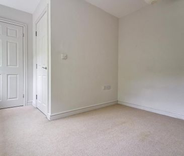 3 bedroom end of terrace house to rent - Photo 6
