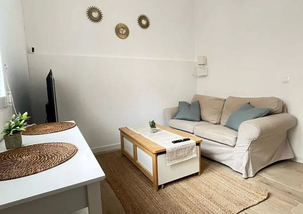 Calle de Santa Juliana, Madrid, Community of Madrid 28039