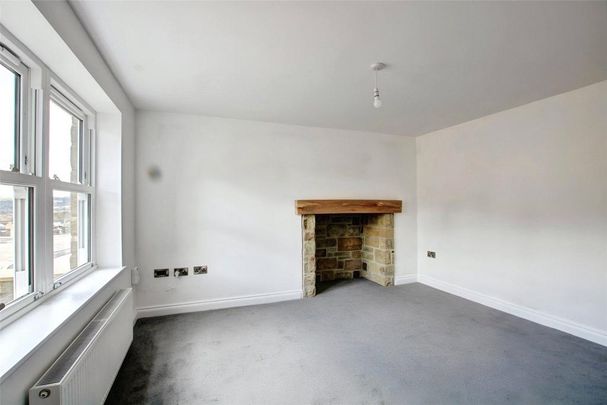 4 bedroom detached house to rent - Photo 1