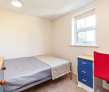 Lime Walk, Headington - Photo 3