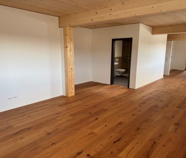 schöne 3.5-Zimmer Attikawohnung mit Sommerkühlung zu vermieten - Foto 1