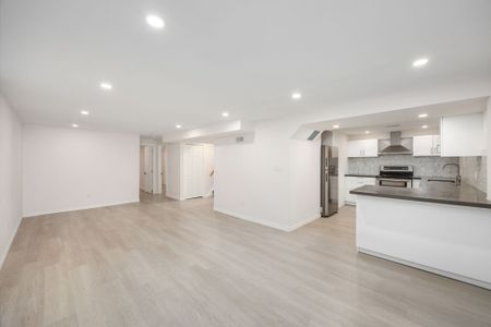 For Lease - 60 Champlain Avenue, Hamilton, Ontario - Photo 3