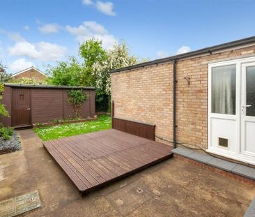 3 bedroom detached house to rent - Photo 2