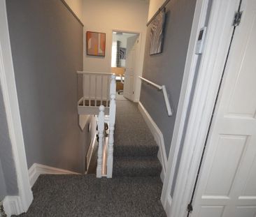 6 bedroom semi-detached house to rent - Photo 3