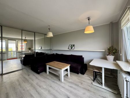 Dwa pokoje - kuchnia - łazienka - balkon 46.8 m² - Zdjęcie 4