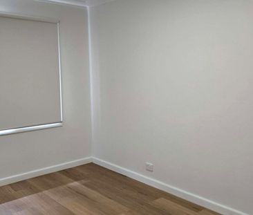 Freshly Renovated Gem – Convenient Coastal Living - Photo 2