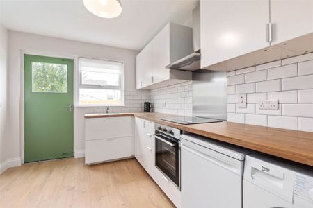 22 Broadford Close, Ballinteer, Dublin 16, County Dublin - Photo 4