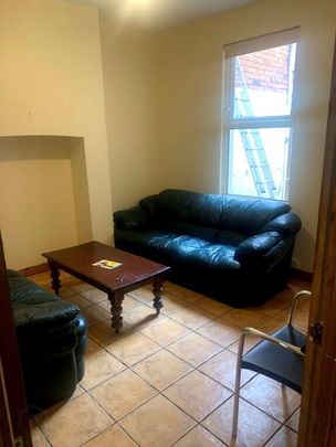 6 Rugby Avenue, Belfast, BT7 1RG - Photo 1