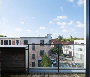 Instapklaar éénslaapkamerappartement met terras en autostaanplaats - Photo 5