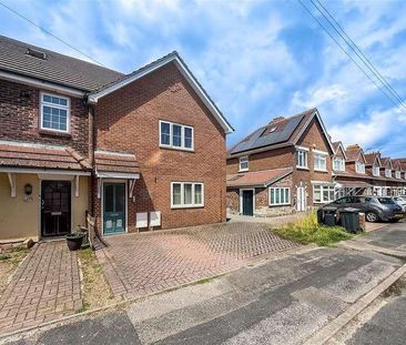 Waterloo Road, Alverstoke, PO12 - Photo 6
