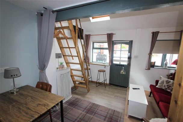 33b Lockview Road, Belfast, BT9 5FH - Photo 1