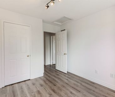 For Lease - 76 Argento Crescent, Vaughan, Ontario - Photo 5